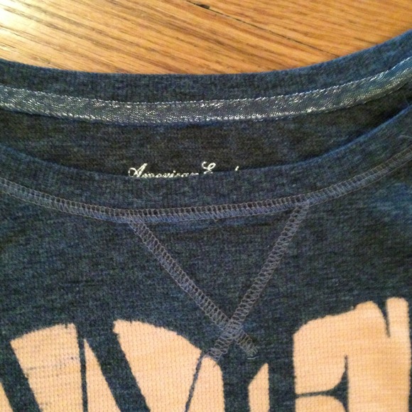 SOLD!!!😍Brand new AE shirt😍 - Picture 4 of 4