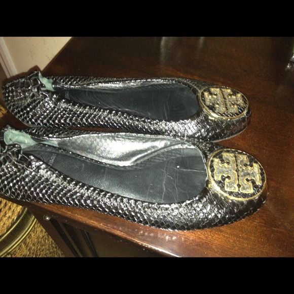 !! SOLD !!  Tory Burch Reva