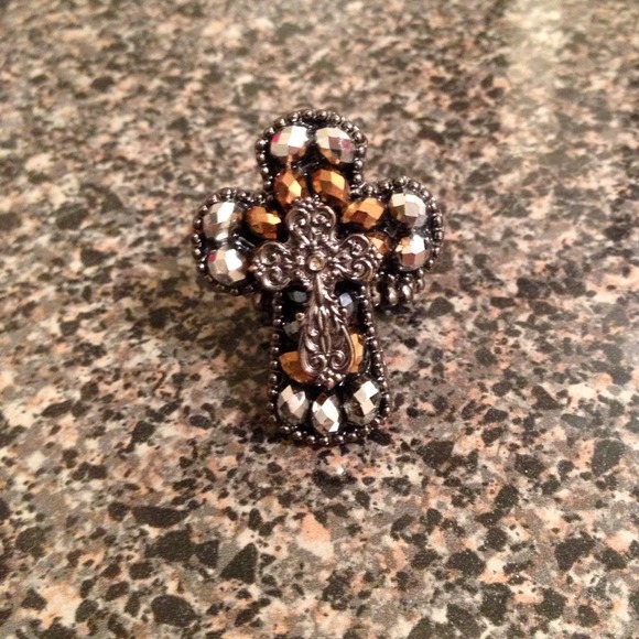 Cross ring