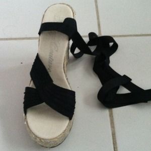 Juicy couture wedge ballerina shoes