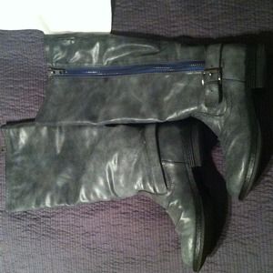 Grey Madden Girl Boots
