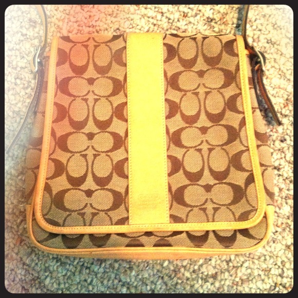 *reduced* coach crossbody bag