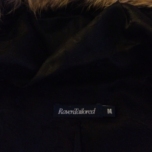 Wool jacket with real fur trimed hood. Size M. - Picture 2 of 4