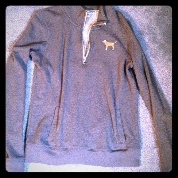 Heather grey VS half zip with gold zipper
