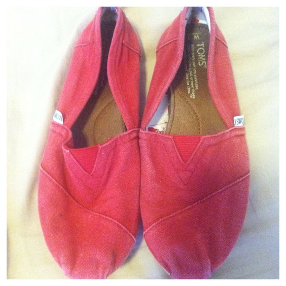 red toms