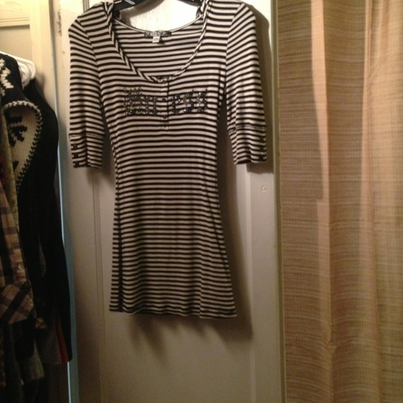 Guess long shirt