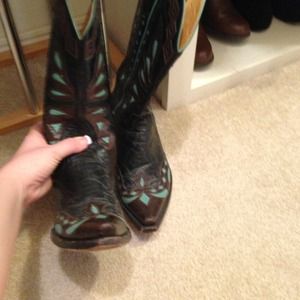 Old gringo 6B boots. Worn 10x. Paid over $350.