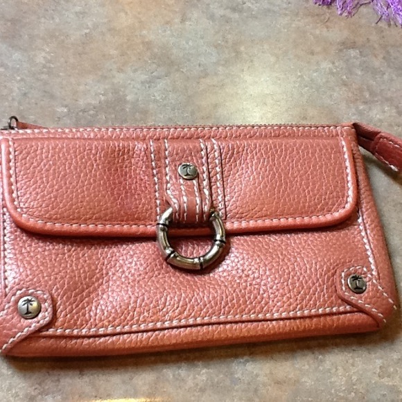 Clutch purse
