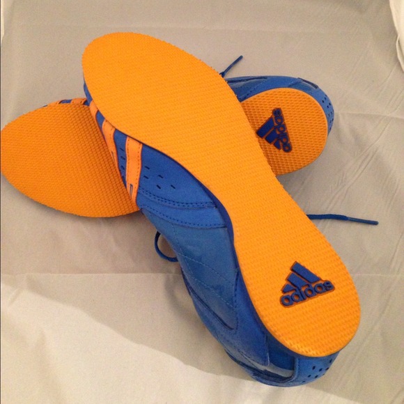 ADIDAS RUBBER SHOES - Picture 3 of 3