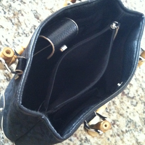 Purse - Picture 2 of 3