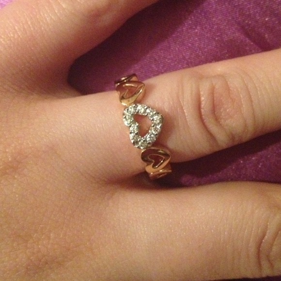 Gold plated heart ring <3