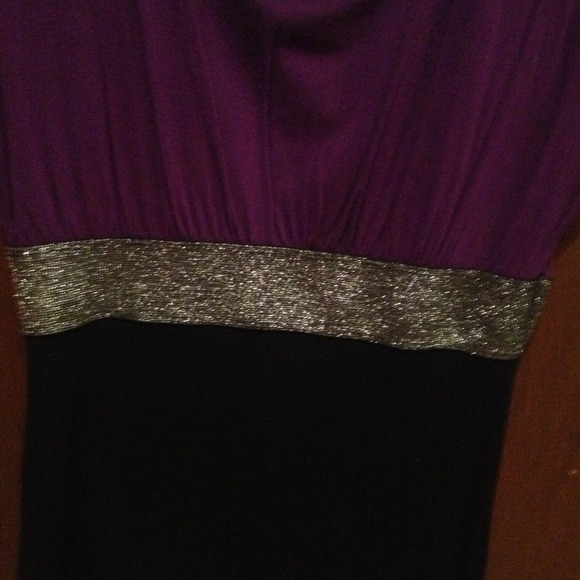 SOLD IN BUNDLE ❤️ - Picture 3 of 4