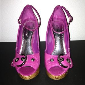 BCBG Fuchsia Ankle Strap Wedge Size 7