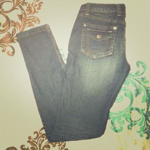 Skinny jeans