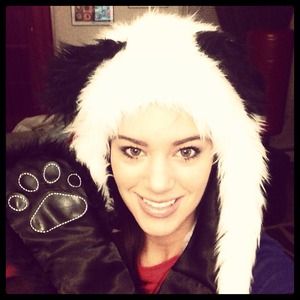 🐼Just sharing my awesome panda hat!