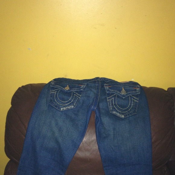 Selling 100% authentic true religion jean size24