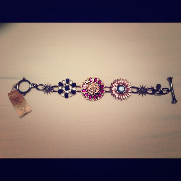 NWT Lucky Brand bracelet