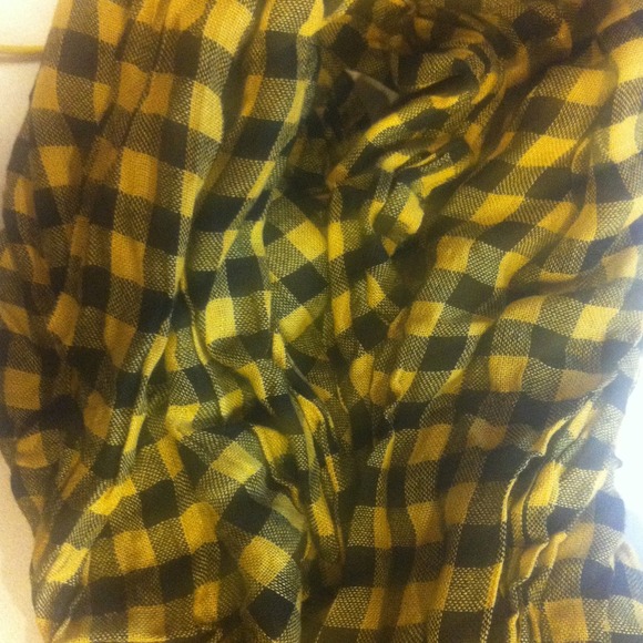 Retro scarf - Picture 2 of 3