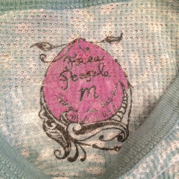 Free People - Picture 2 of 3