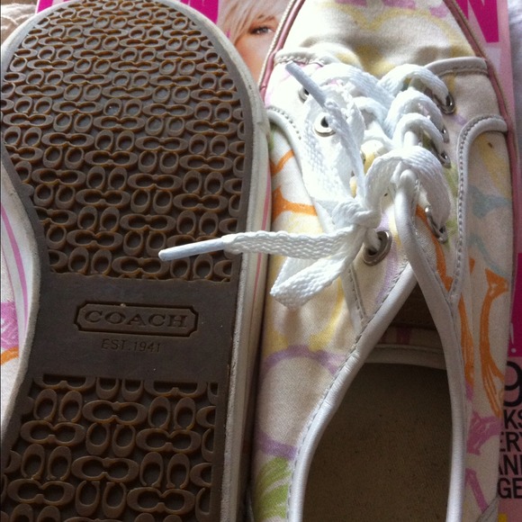 Coach tennis shoes