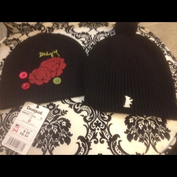 On hold for corinaguevara11