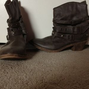 Shoes 💥RESERVED @missthirteen