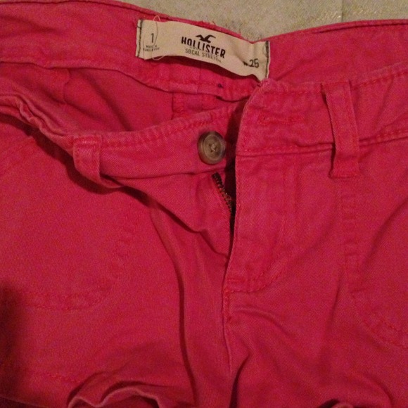 Pink shorts - Picture 2 of 2