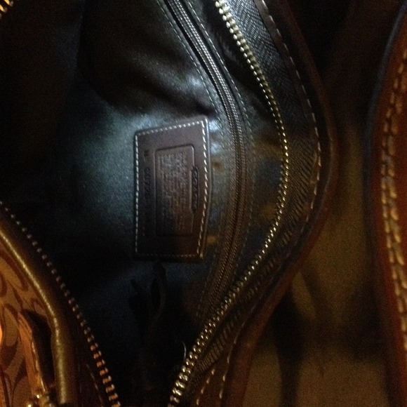 Hand bag - Picture 3 of 3