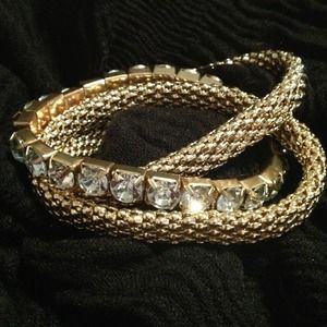 Gold stretch bangle
