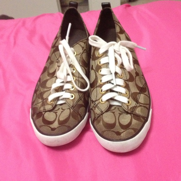 Coach shoes