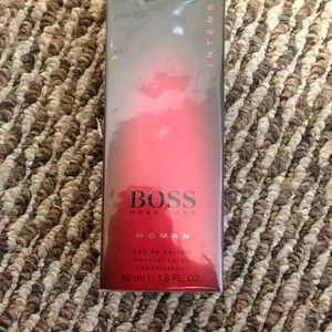 Hugo Boss Intense perfume for women.