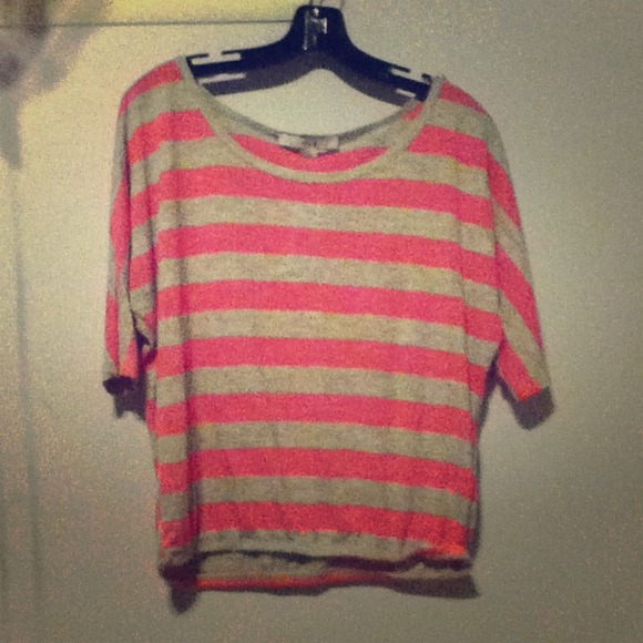 Forever 21 Striped Pink and Grey Shirt 👕