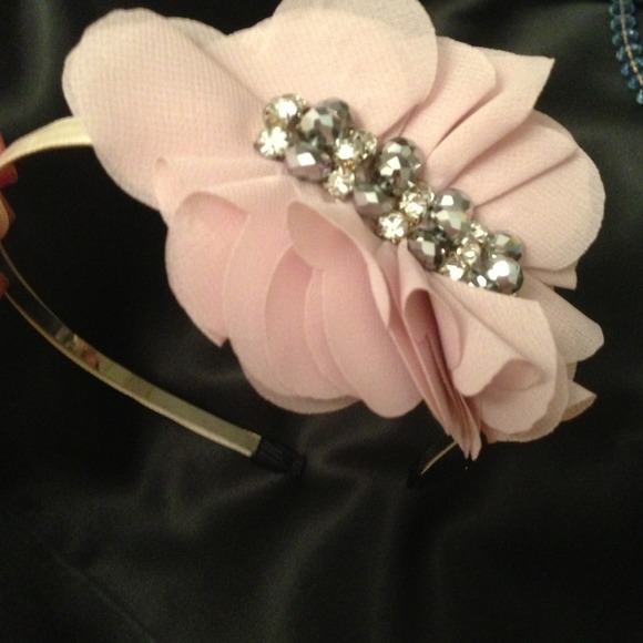 Floral hair band