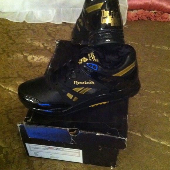 Men's shoes