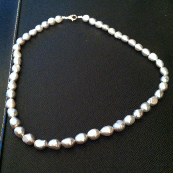 Handstrung Silver/Grey Pearls