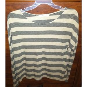 🎉Trade🎉 Cute oversize long sleeve