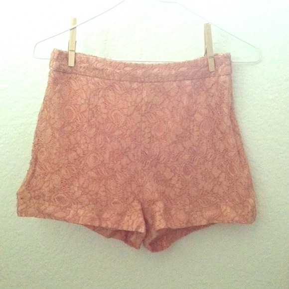 ❌TRADED❌ Brownish pink laced shorts