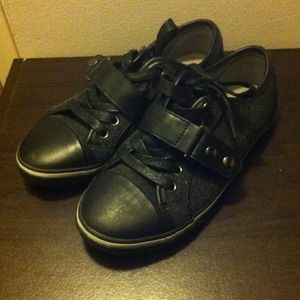 Great Condition ALDO Casual Sneakers