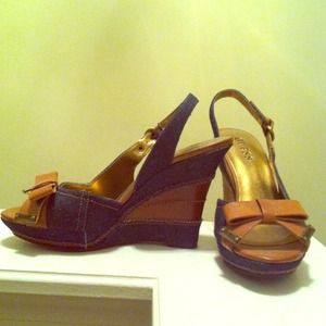 GUESS Leather & Denim sling-back Wedges!
