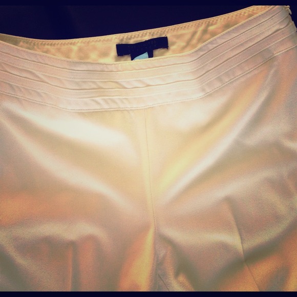 ❌SOLD❌The Limited Stretch WinterWhite Pants Size 0