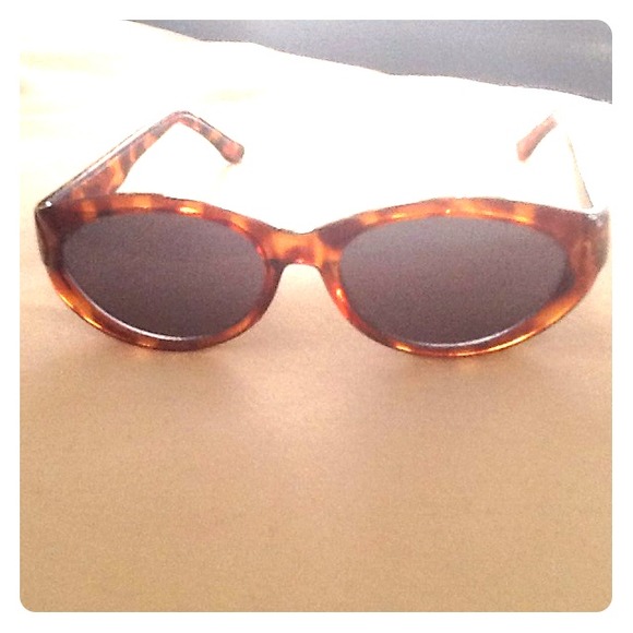 🌟Gifted! Vintage Retro Cat Eye Sunnies