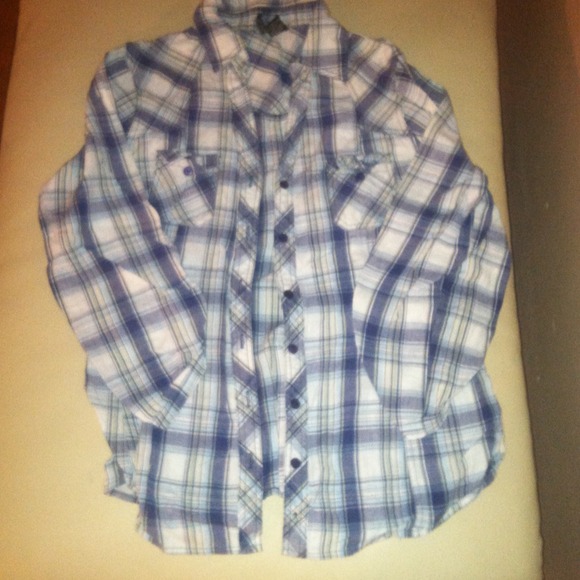 Blue Plaid Button Up Shirt - XL