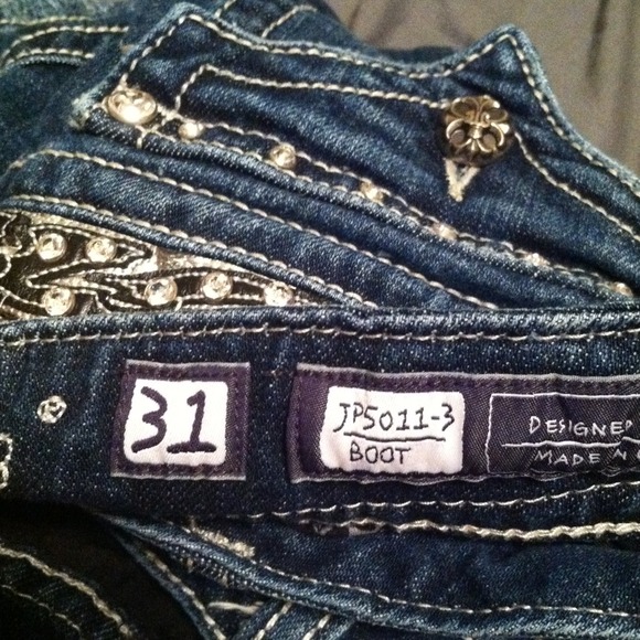 💢💢💢BUNDLED!!!SOLD!!!💢💢💢Miss me jeans - Picture 2 of 2
