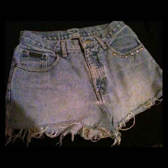Reserved High waist shorts