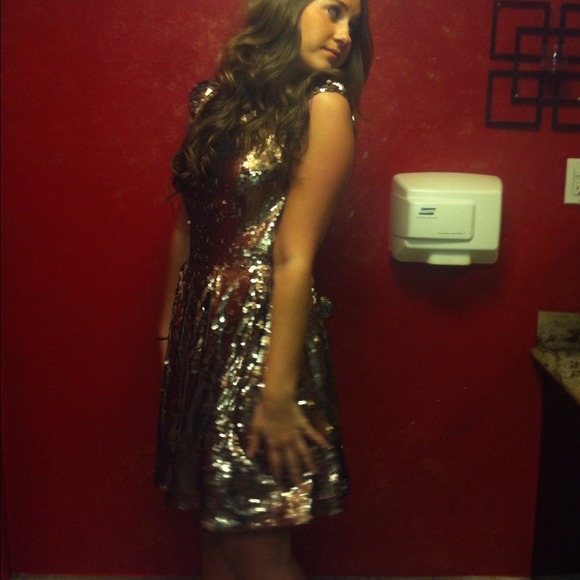 Bebe sparkly sequin dress! - Picture 4 of 4