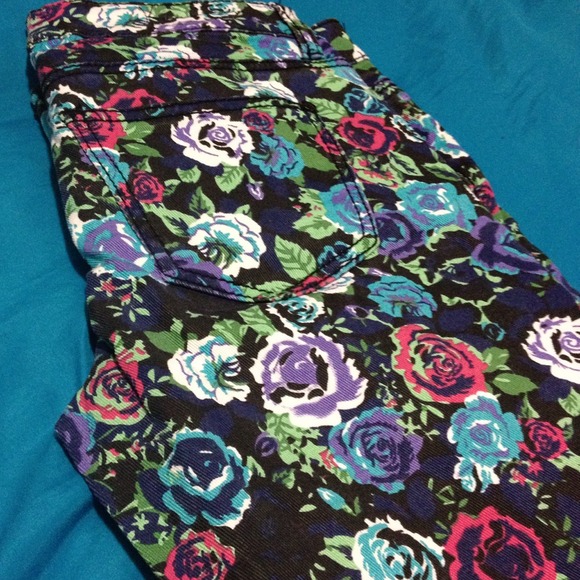Floral skinny jeans