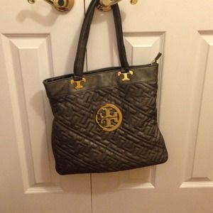 Tory burch tote
