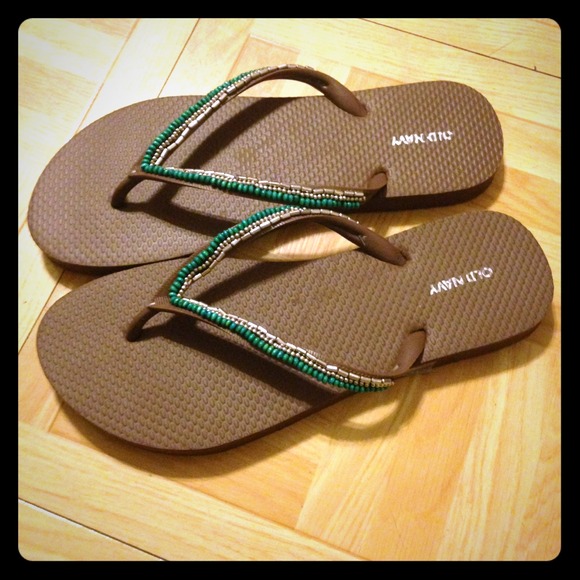 Cute beaded flip flop