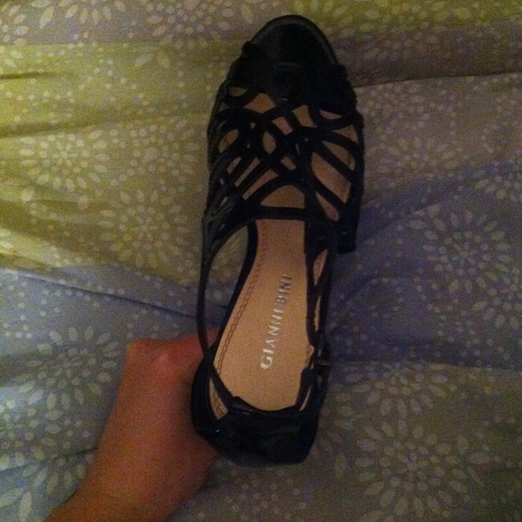 Gianni bini black stilettos - Picture 3 of 3