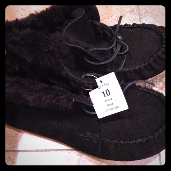 Suede  moccasins .